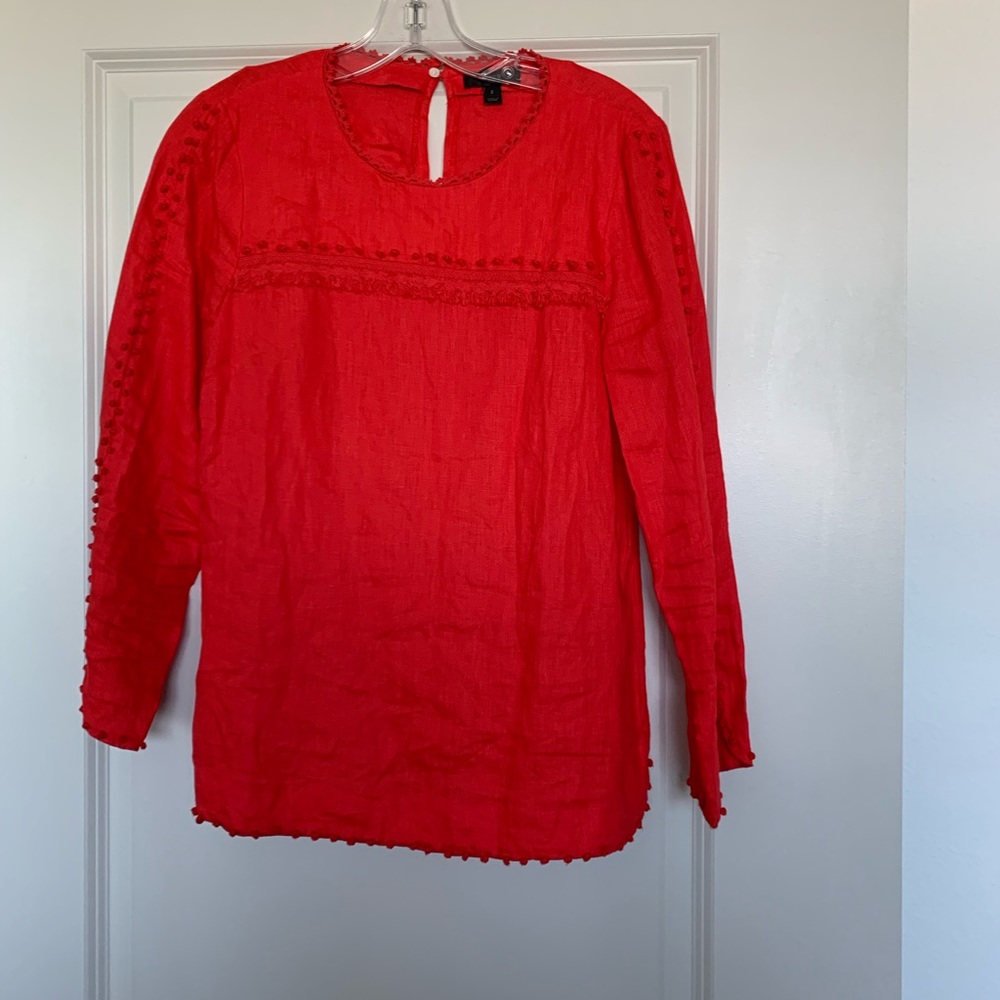 EMBROIDERED LINEN TOP